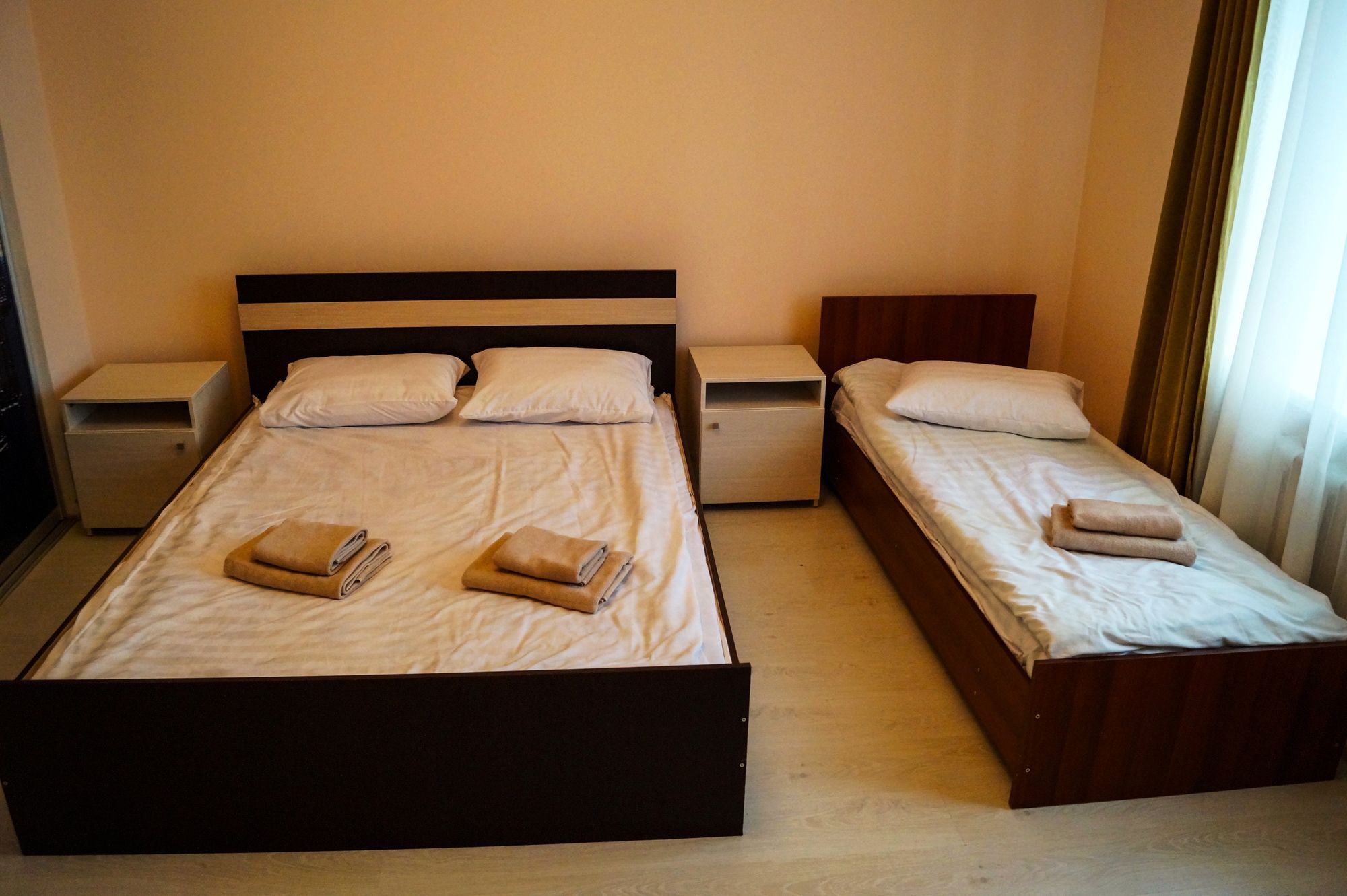 Hostel Nice Travel Astana Luaran gambar